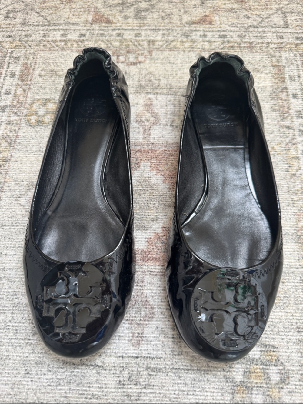 Tory Burch Black Patent Leather Reva Ballet Flats Sz 9 - Picture 3 of 6